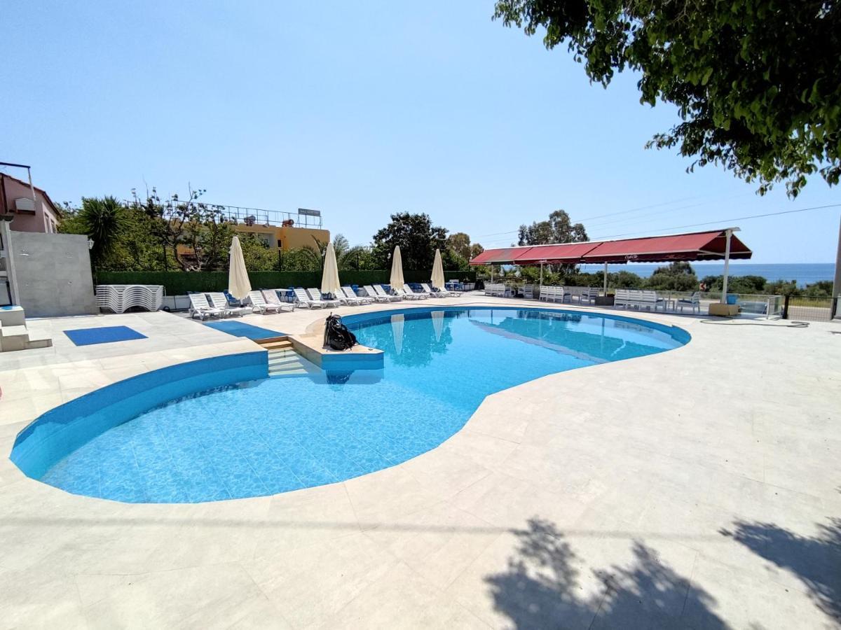 Atlantis D. M & Butik Otel Kizkalesi Exterior photo